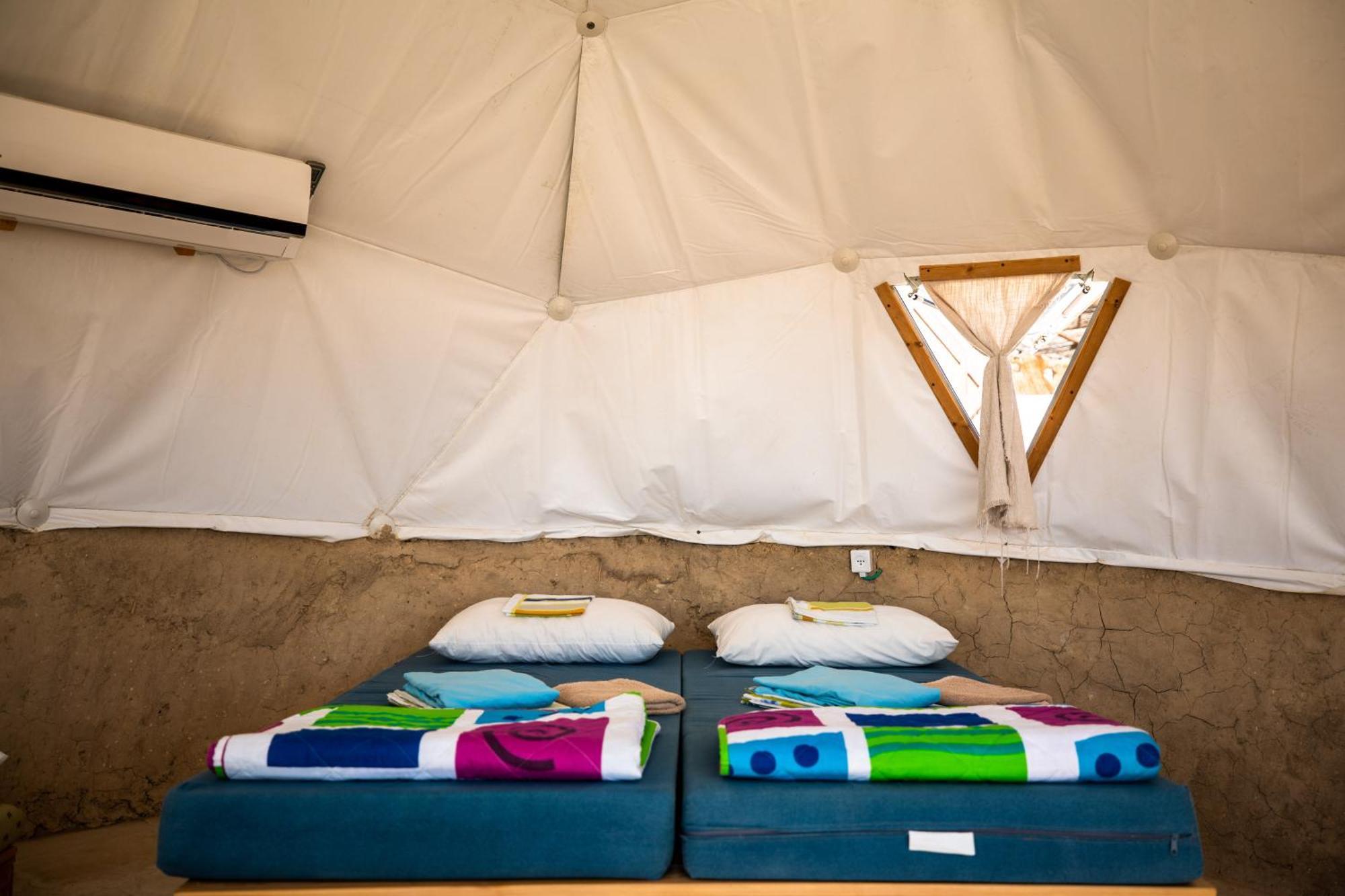 Desert Shade Camp חוות צל מדבר Villa Mitzpe Ramon Bagian luar foto